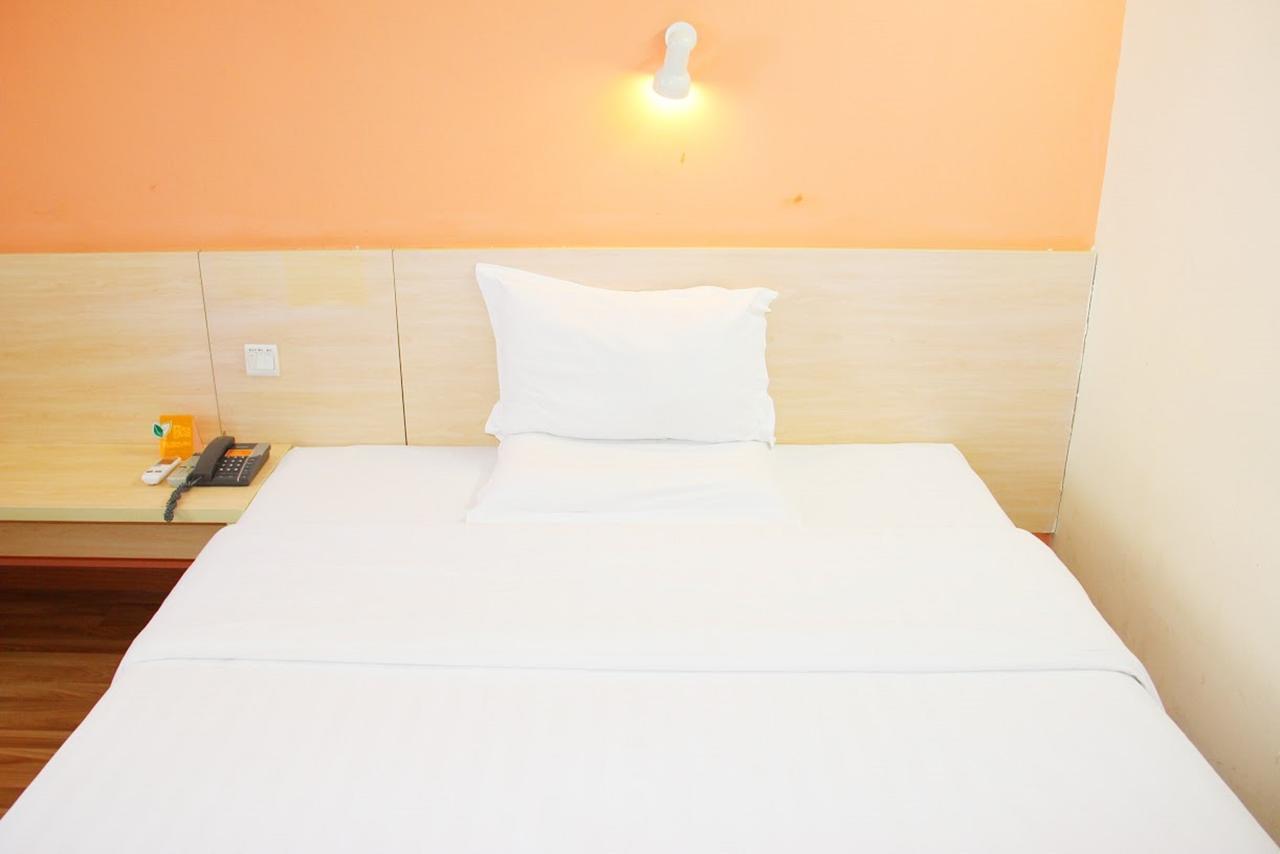 7Days Inn Nanjing Xinjiekou Shanghai Road Subway Station Zewnętrze zdjęcie
